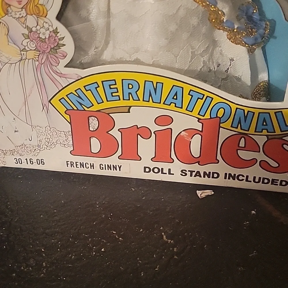1982 Vogue Dolls International Brides Ginny, Lot of 8, NWT